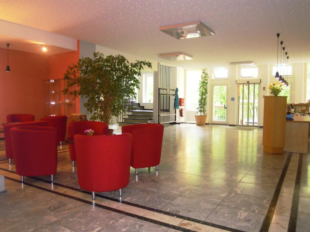 Hotel Tagungshaus Regina Pacis Leutkirch im Allgäu Zewnętrze zdjęcie
